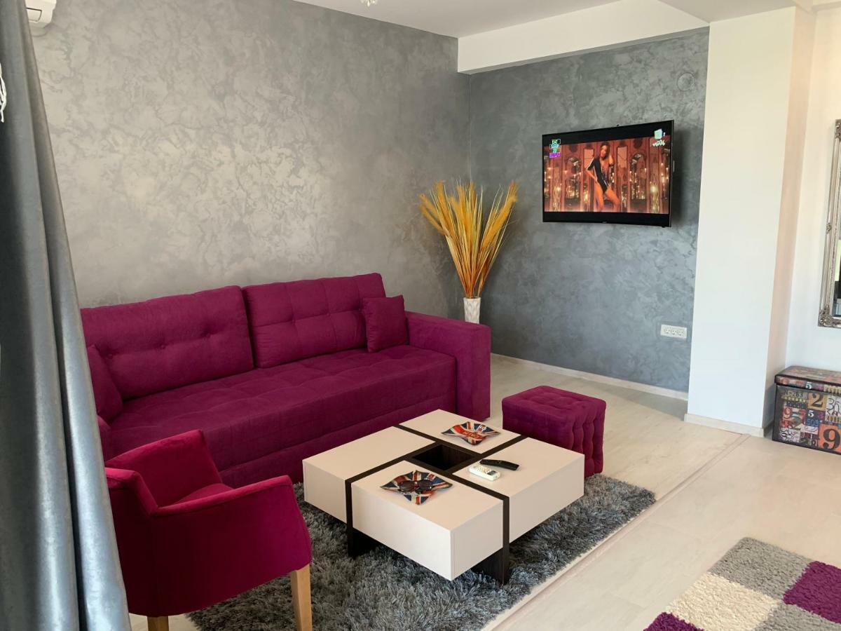 London Appartement Năvodari Buitenkant foto