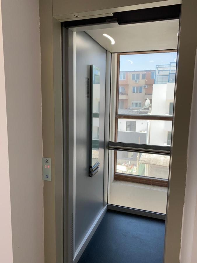 London Appartement Năvodari Buitenkant foto
